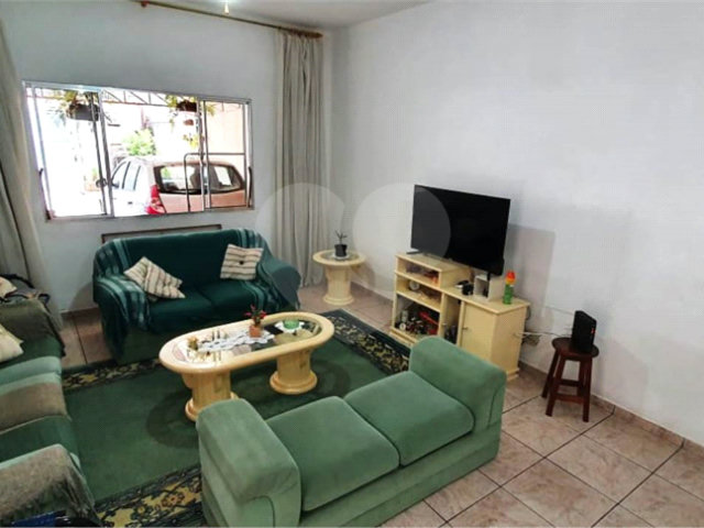 Sobrado à venda com 3 quartos, sendo 1 suíte,  em Horto Florestal, São Paulo, SP
