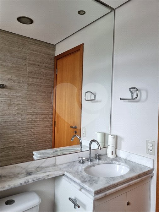 Apartamento à venda com 2 quartos, sendo 1 suíte,  em Vila Mogilar, Mogi das Cruzes, SP
