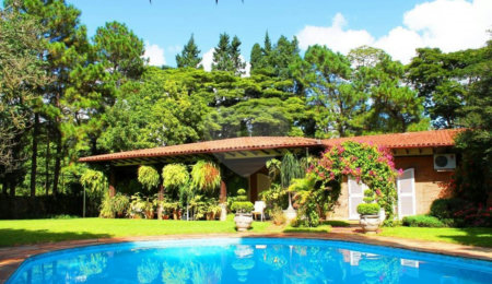 Casa Térrea à venda com 3 quartos, sendo 1 suíte,  em Granja Julieta, São Paulo, SP