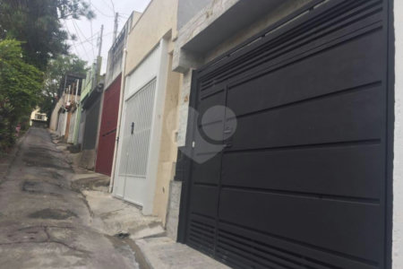 Sobrado à venda com 2 quartos em Santana, São Paulo, SP