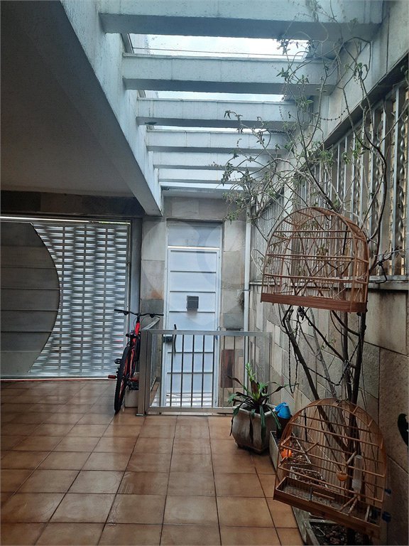 Sobrado à venda com 4 suítes em Tremembé, São Paulo, SP