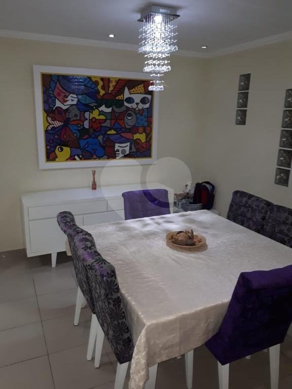 Sobrado à venda com 3 quartos, sendo 1 suíte,  em Tremembé, São Paulo, SP