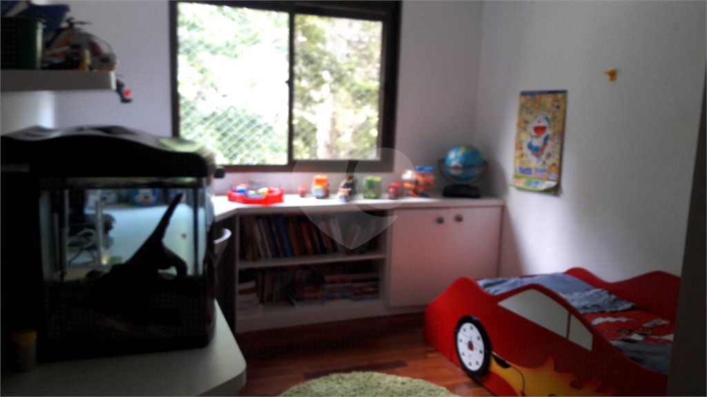 Apartamento à venda com 3 quartos, sendo 1 suíte, em Jardim Vitória Régia, São Paulo, SP
