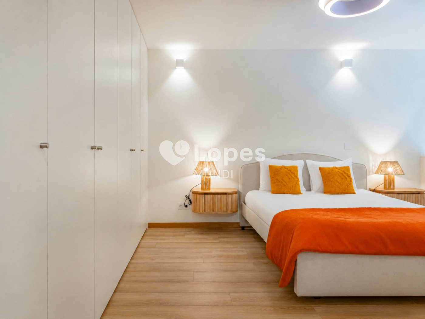 Apartamento T1 Duplex à venda no Bonfim, Porto, Portugal – Mobiliado
