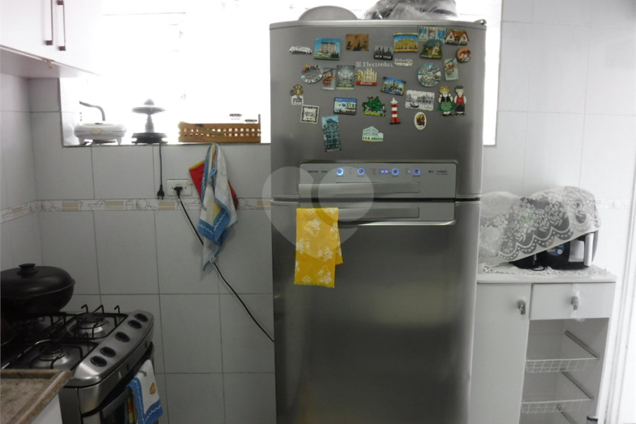 Apartamento à venda com 2 quartos, sendo 1 suíte, em Boqueirão, Santos, SP