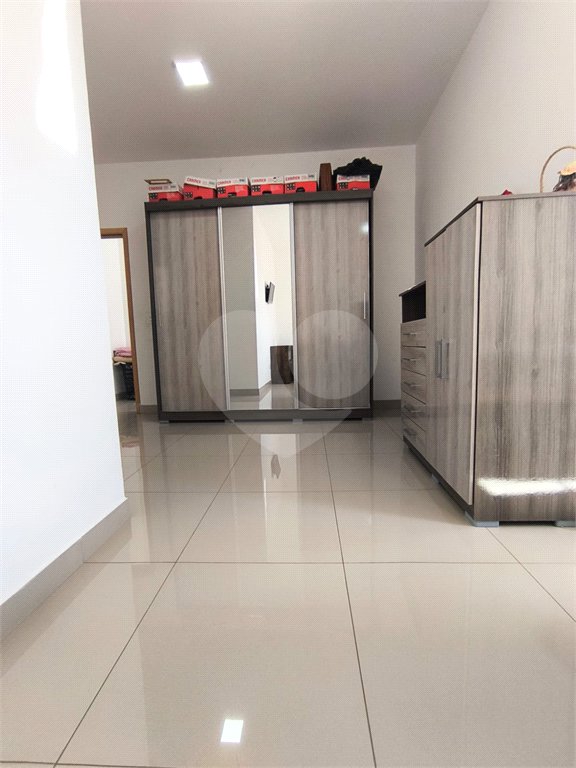 Casa à venda com 3 quartos, sendo 1 suíte, em Jardim Residencial Imperatriz, Sorocaba, SP
