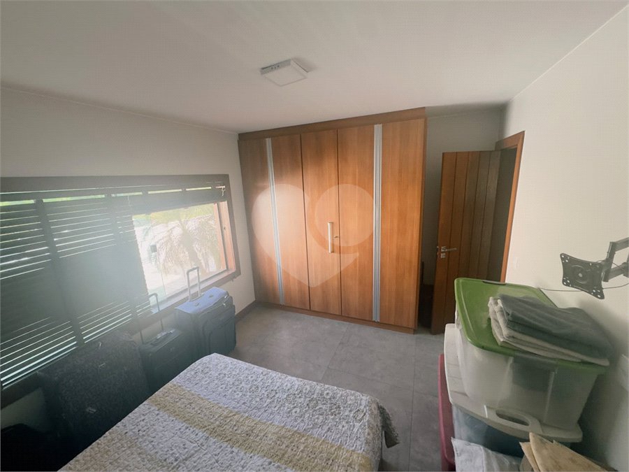 Casa em condomínio à venda com 4 quartos, sendo 2 suítes,  em Caravelas, Armação dos Búzios, RJ