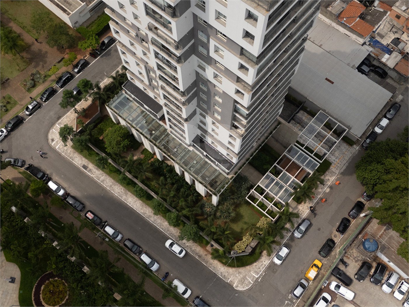 Apartamento à venda com 1 suíte em Cidade Monções, São Paulo, SP