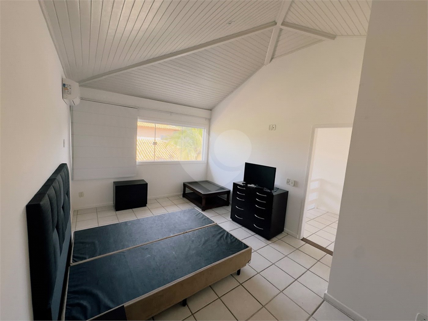 Casa em condomínio à venda com 4 quartos, sendo 3 suítes, em Manguinhos, Armação dos Búzios, RJ