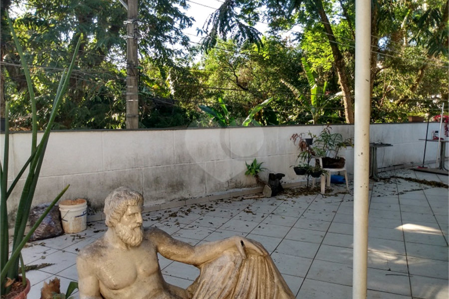 Casa à venda com 6 quartos, sendo 2 suítes, em Tremembé, São Paulo, SP