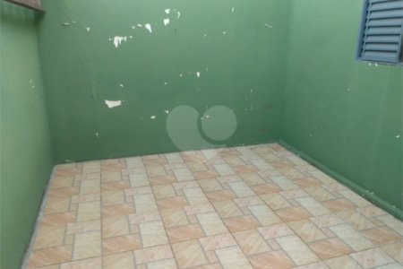 Casa à venda com 2 quartos em Vila Aurora, Itapetininga, SP