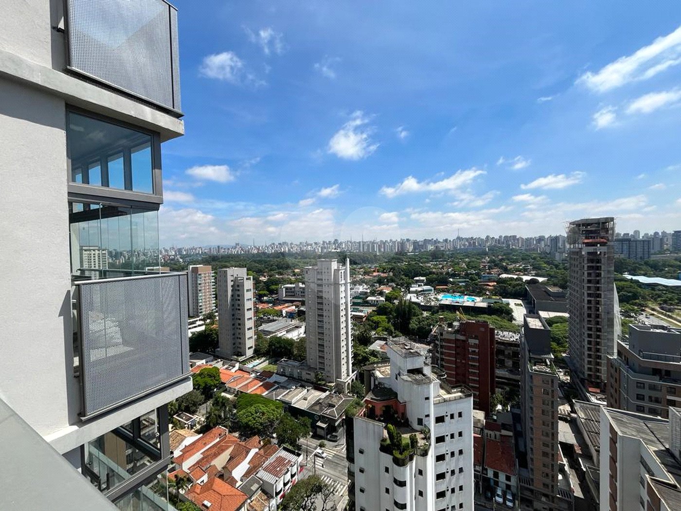Apartamento à venda com 1 quarto em Moema, São Paulo, SP