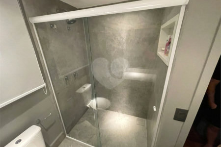 Magnífica Cobertura Penthouse à venda no condomínio Piscine Resort.