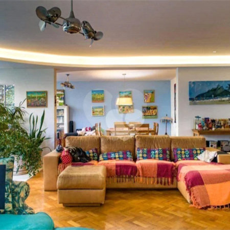 Apartamento à venda com 4 quartos, sendo 2 suítes, em Copacabana, Rio de Janeiro, RJ