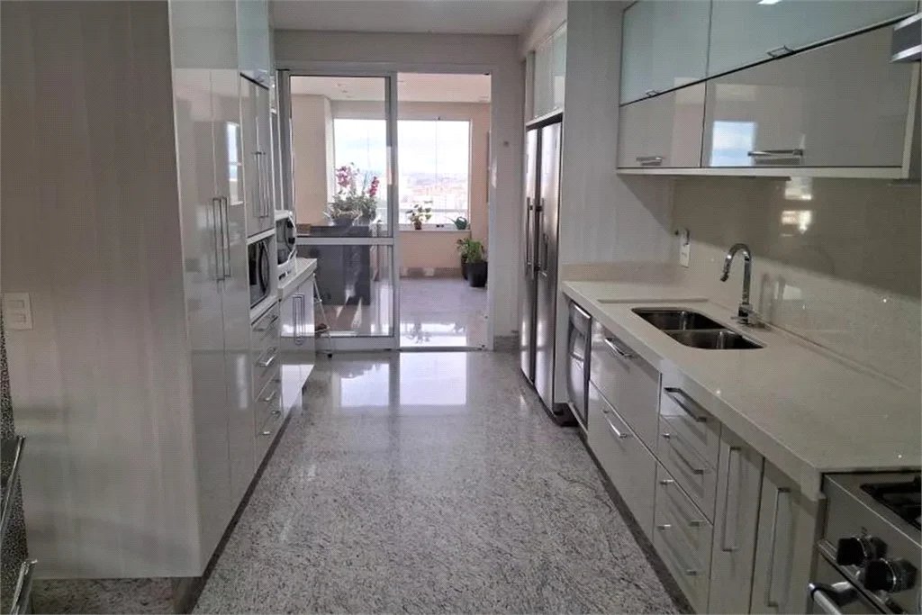 Apartamento à venda com 4 suítes em Vila Andrade, São Paulo, SP