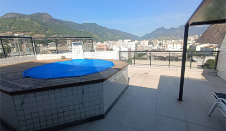 Cobertura à venda com 3 quartos, sendo 1 suíte,  em Tijuca, Rio de Janeiro, RJ