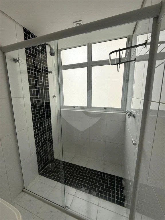 Triplex à venda ou para alugar com 3 suítes em Vila Suzana, São Paulo, SP