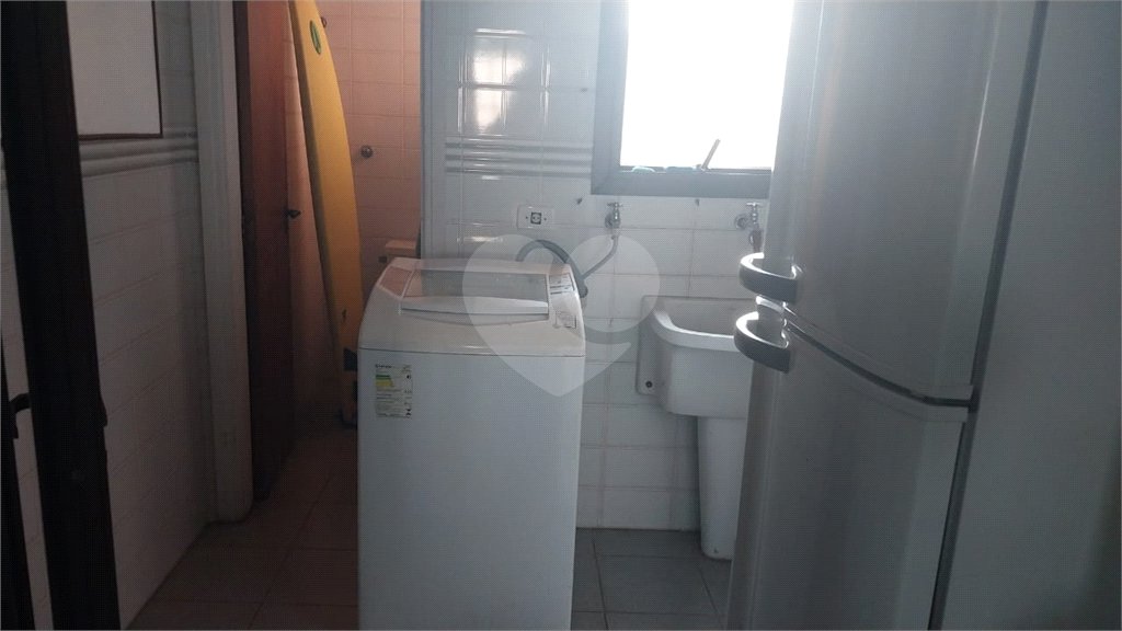 Apartamento à venda com 4 quartos, sendo 2 suítes, em Tombo, Guarujá, SP