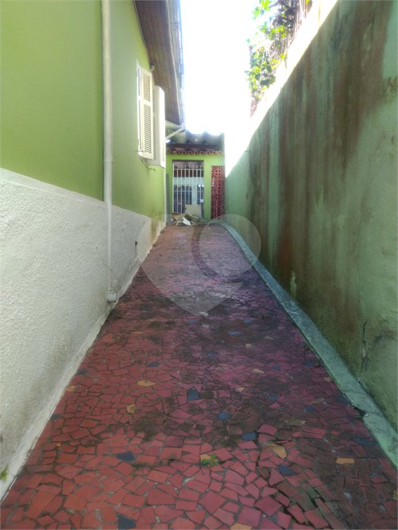 Sobrado à venda com 3 quartos em Horto, São Paulo, SP
