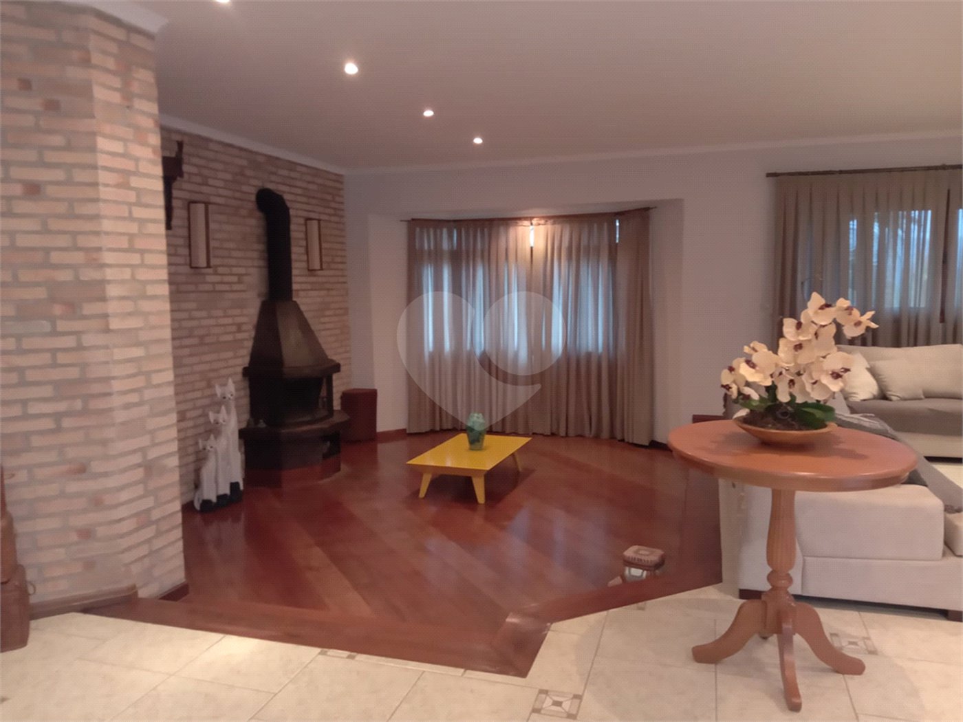 Casa à venda com 4 suítes no condomínio Alpes de Mairiporã, Mairiporã - SP