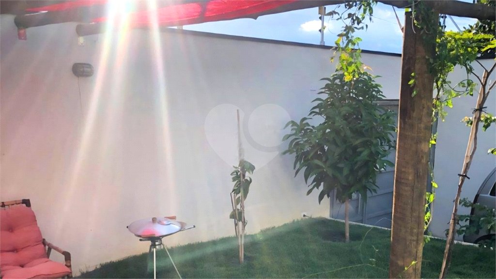 Sobrado à venda com 2 quartos, sendo 1 suíte, em Residencial Olívio Barbosa, Porto Feliz, SP