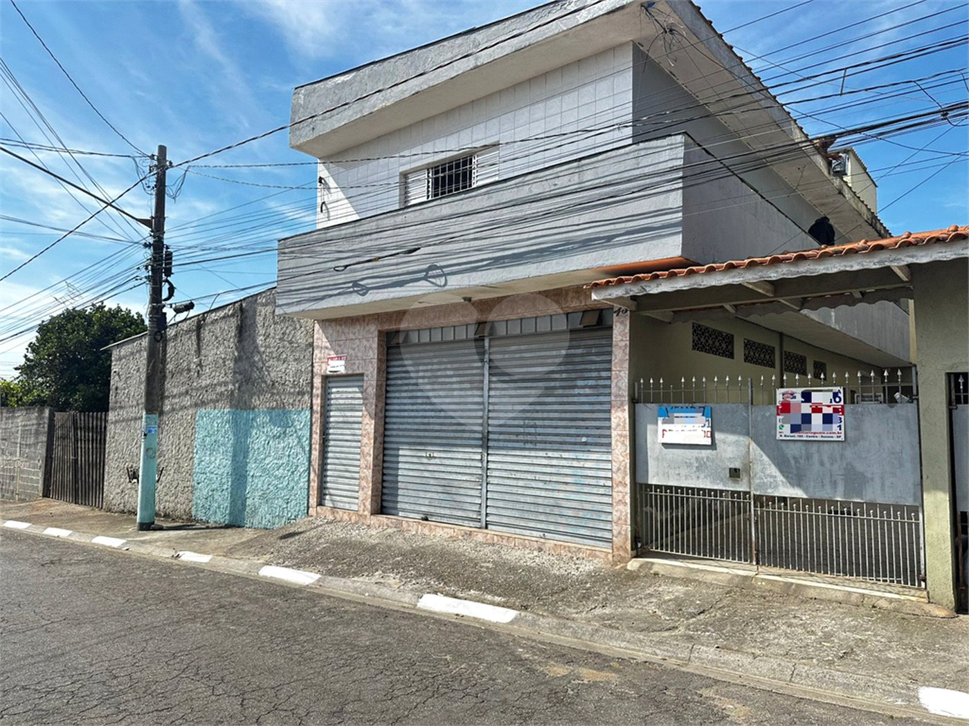 Casa à venda com 4 quartos em Jardim Casa Branca, Suzano, SP