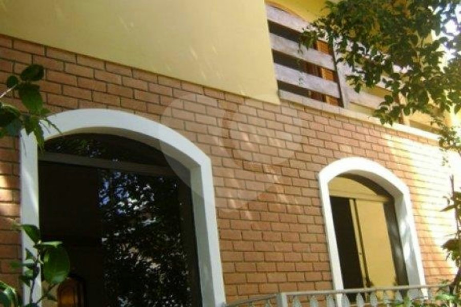 Sobrado à venda com 3 suítes em Vila Irmãos Arnoni, São Paulo, SP