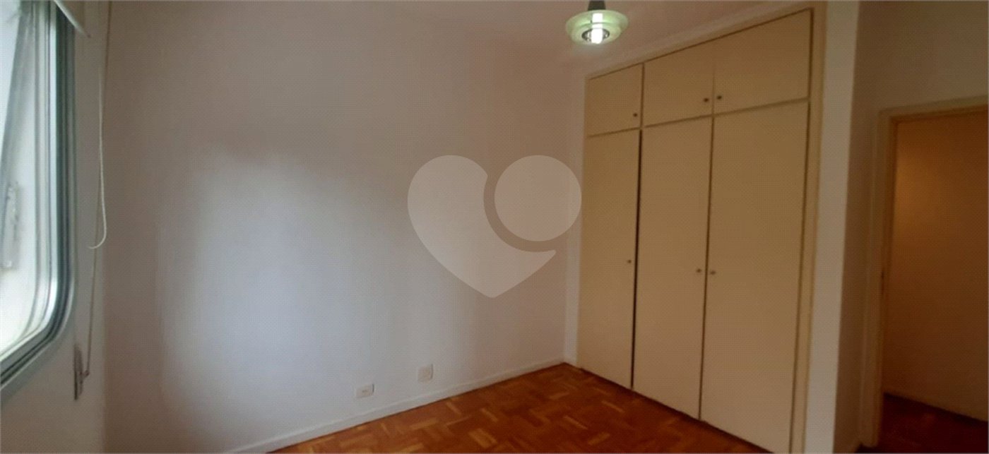 Apartamento para alugar com 3 quartos, sendo 1 suíte,  em Jardim Marajoara, São Paulo, SP