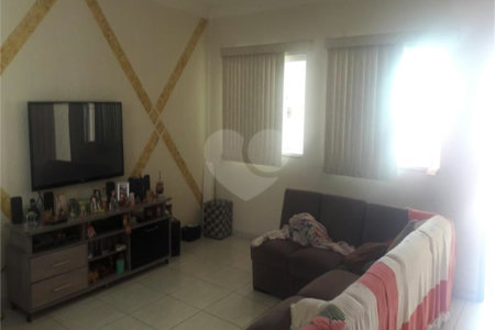 Sobrado à venda com 3 quartos, sendo 1 suíte, em Jardim Japão, São Paulo, SP