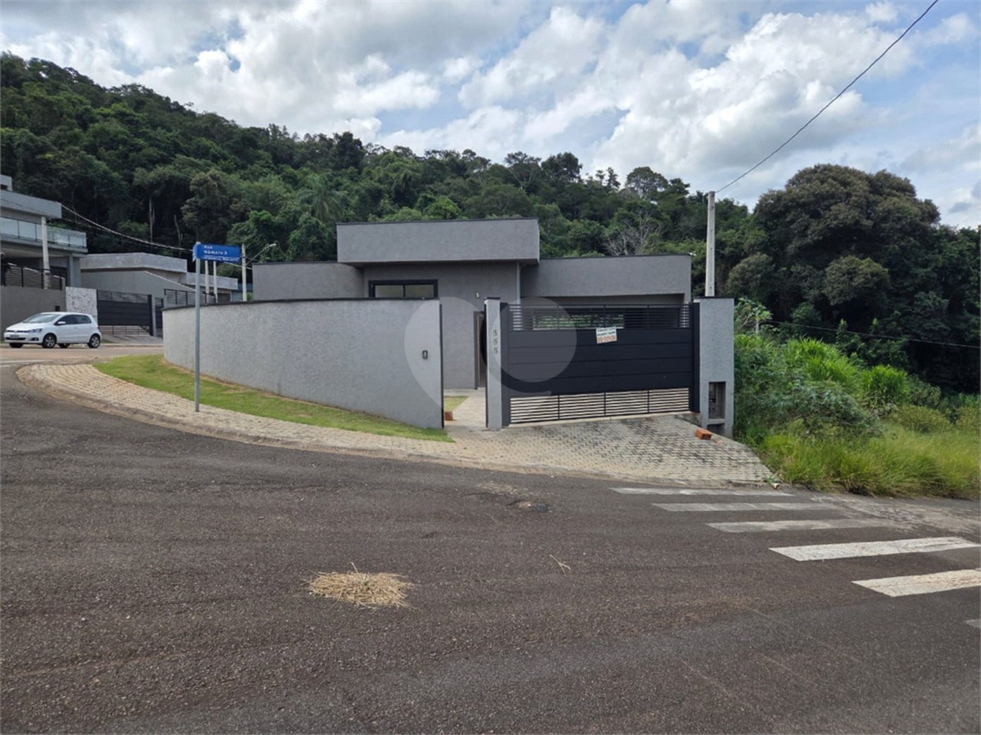 Casa à venda com 3 suítes em Loteamento Residencial Boa Vista, Atibaia, SP