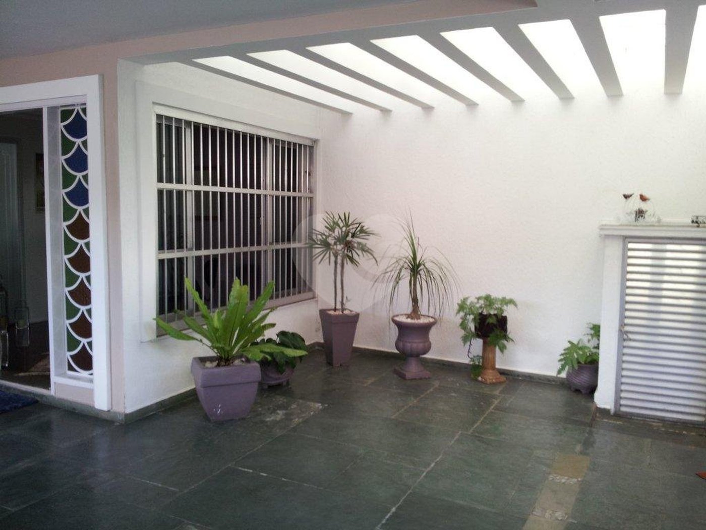 Casa à venda com 4 quartos, sendo 2 suítes, no condomínio Travessa Mário Antônio Correia,174, São Paulo - SP