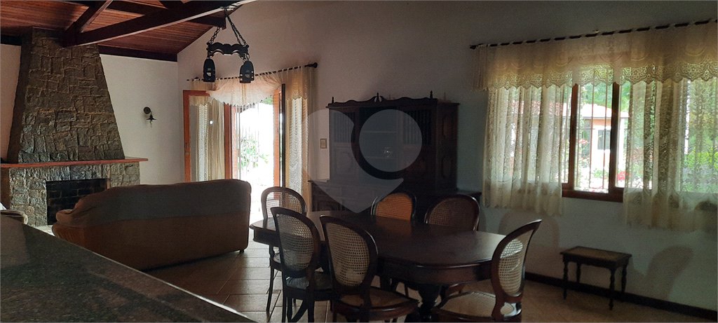Casa à venda com 3 quartos, sendo 1 suíte,  em Serra da Cantareira, Mairiporã, SP