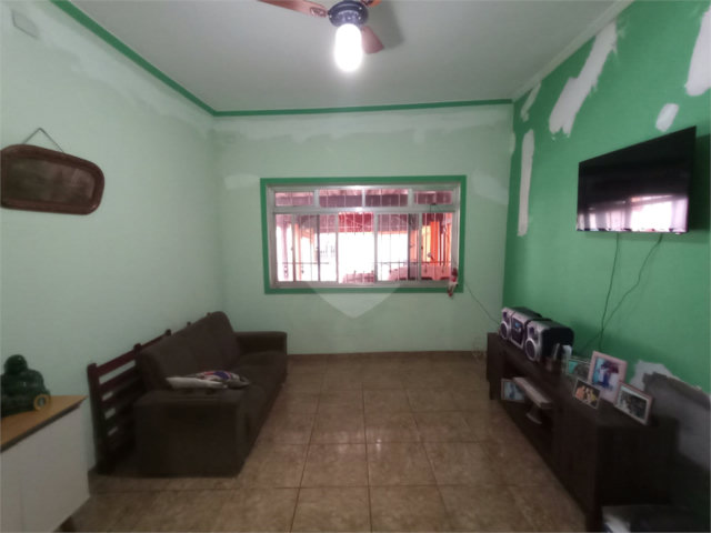 Terreno à venda com 3 quartos em Jardim Guairaca, São Paulo, SP