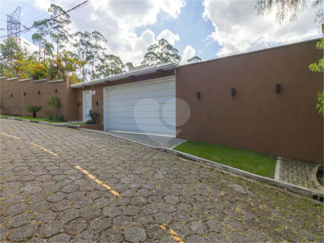Casa à venda com 3 suítes no condomínio Parque Imperial da Cantareira, Mairiporã - SP