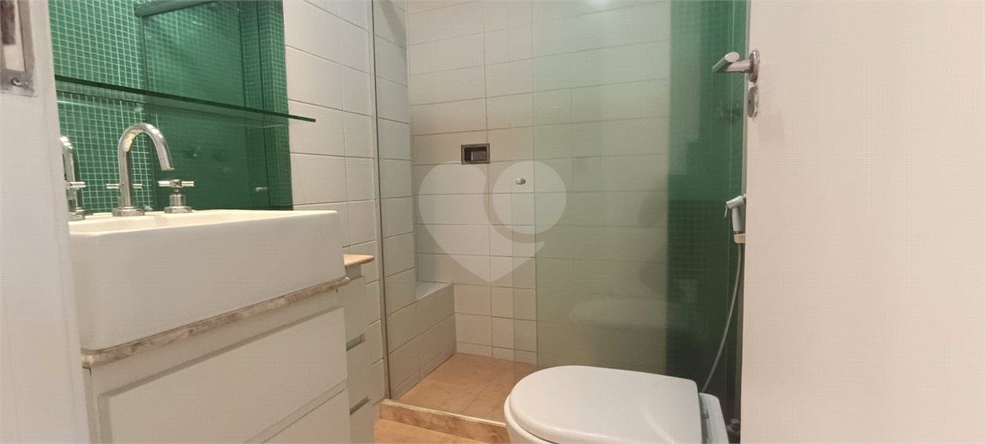 Apartamento à venda com 3 quartos, sendo 1 suíte, em Botafogo, Rio de Janeiro, RJ