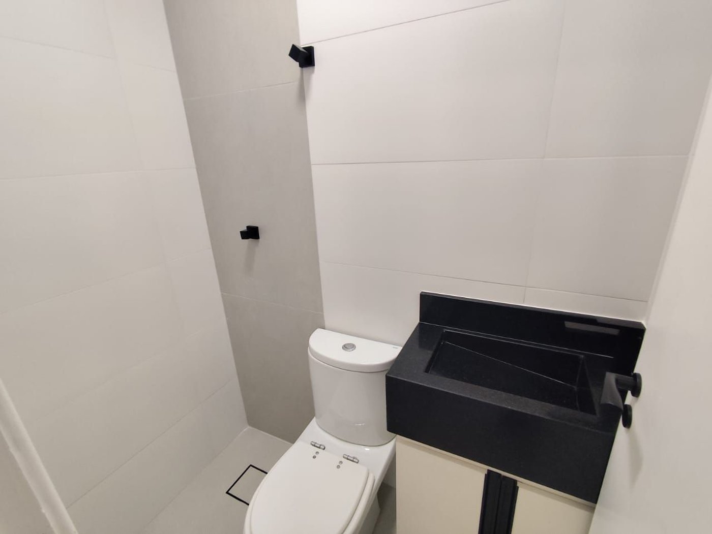 Cobertura com 3 dormitórios à venda, 225 m² por R$ 1.900.000,00 - Pompéia - Santos/SP