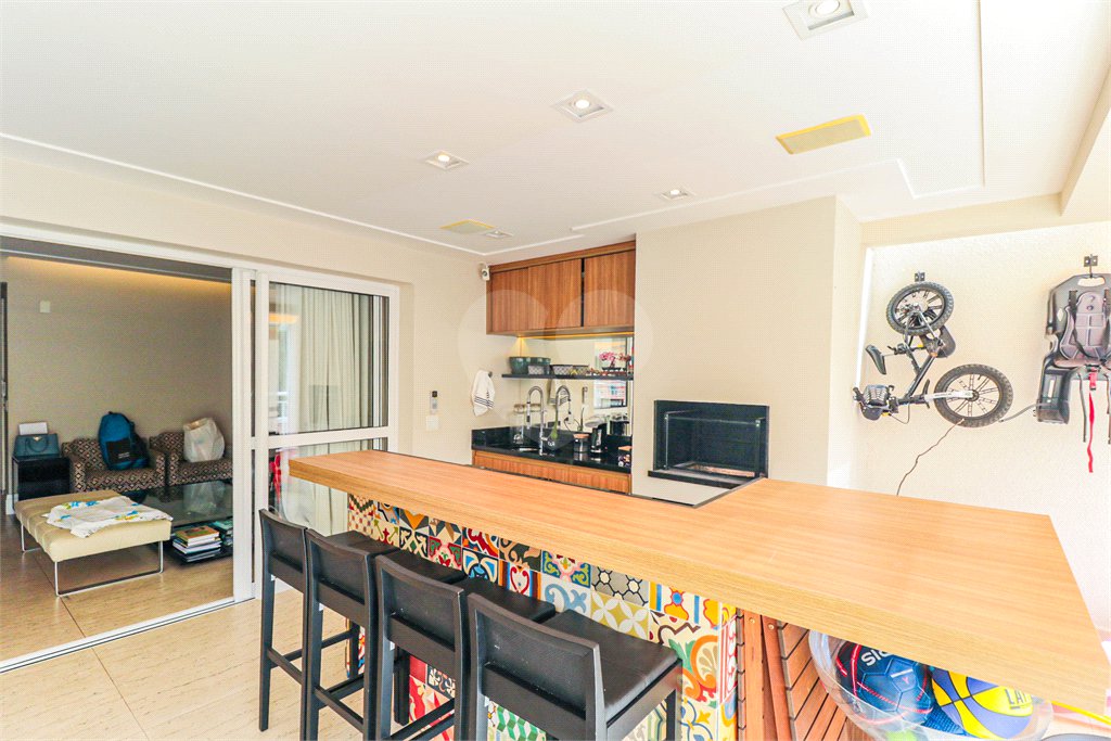Apartamento à venda com 3 suítes em Brooklin, São Paulo, SP