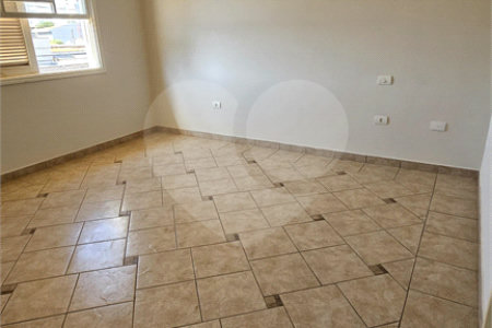Sobrado à venda com 3 quartos, sendo 2 suítes, em Jardim Rossignatti, Indaiatuba, SP