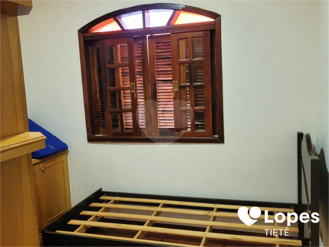 Sobrado à venda com 3 quartos, sendo 1 suíte, em Jardim Pinheiros, São Paulo, SP