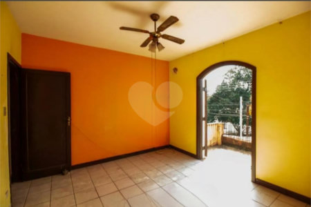 Sobrado à venda ou para alugar com 4 quartos, sendo 1 suíte, em Campo Belo, São Paulo, SP
