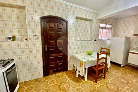 Casa à venda com 6 quartos, sendo 1 suíte, em Vila Mariana, São Paulo, SP