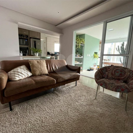 Apartamento à venda com 2 suítes em Condomínio Royal Park, São José dos Campos, SP