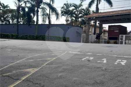 Casa à venda com 2 quartos em Jardim Semiramis, Cotia, SP