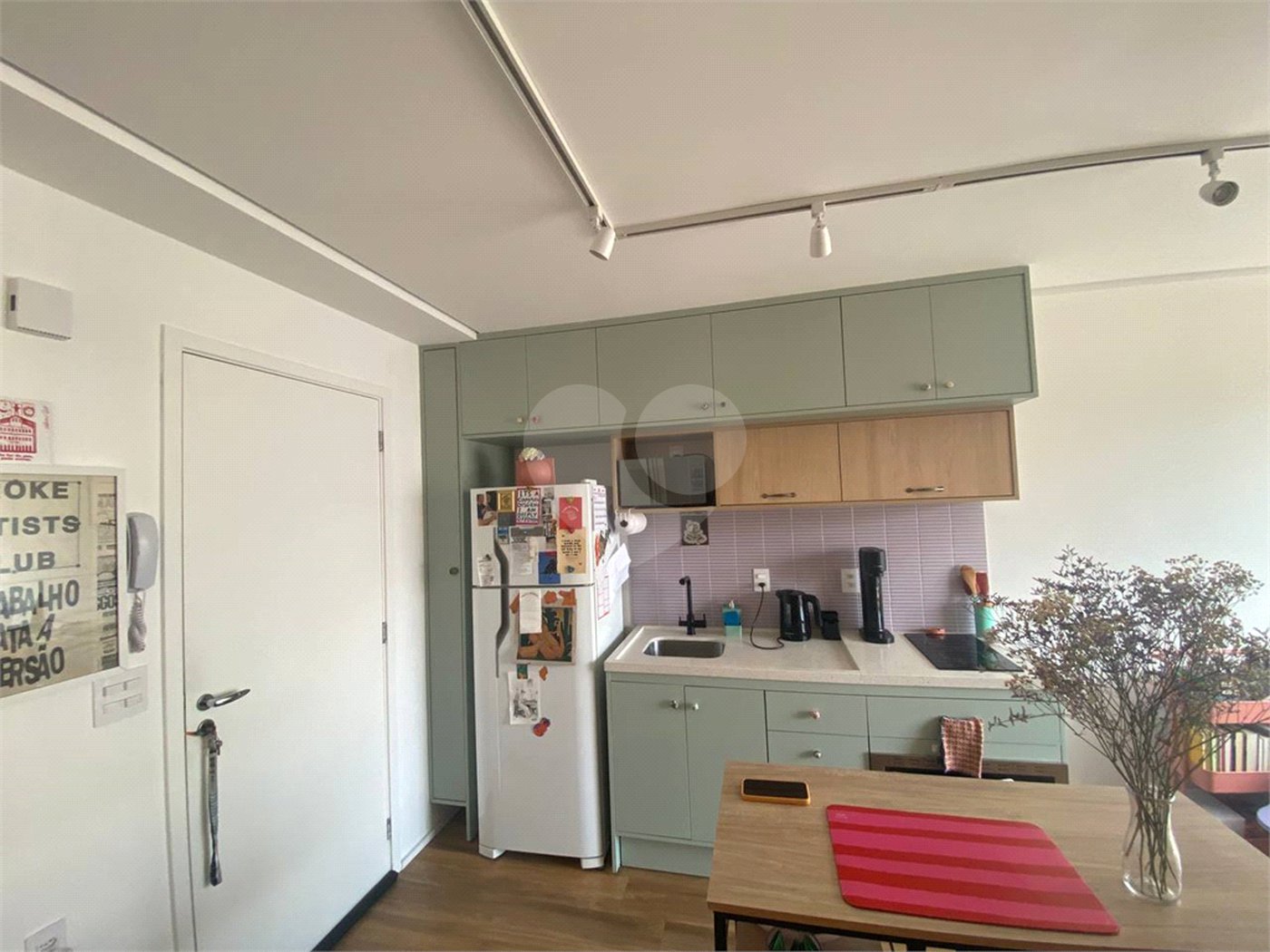 Apartamento à venda com 12 quartos, sendo 1 suíte,  em Vila Pompéia, São Paulo, SP