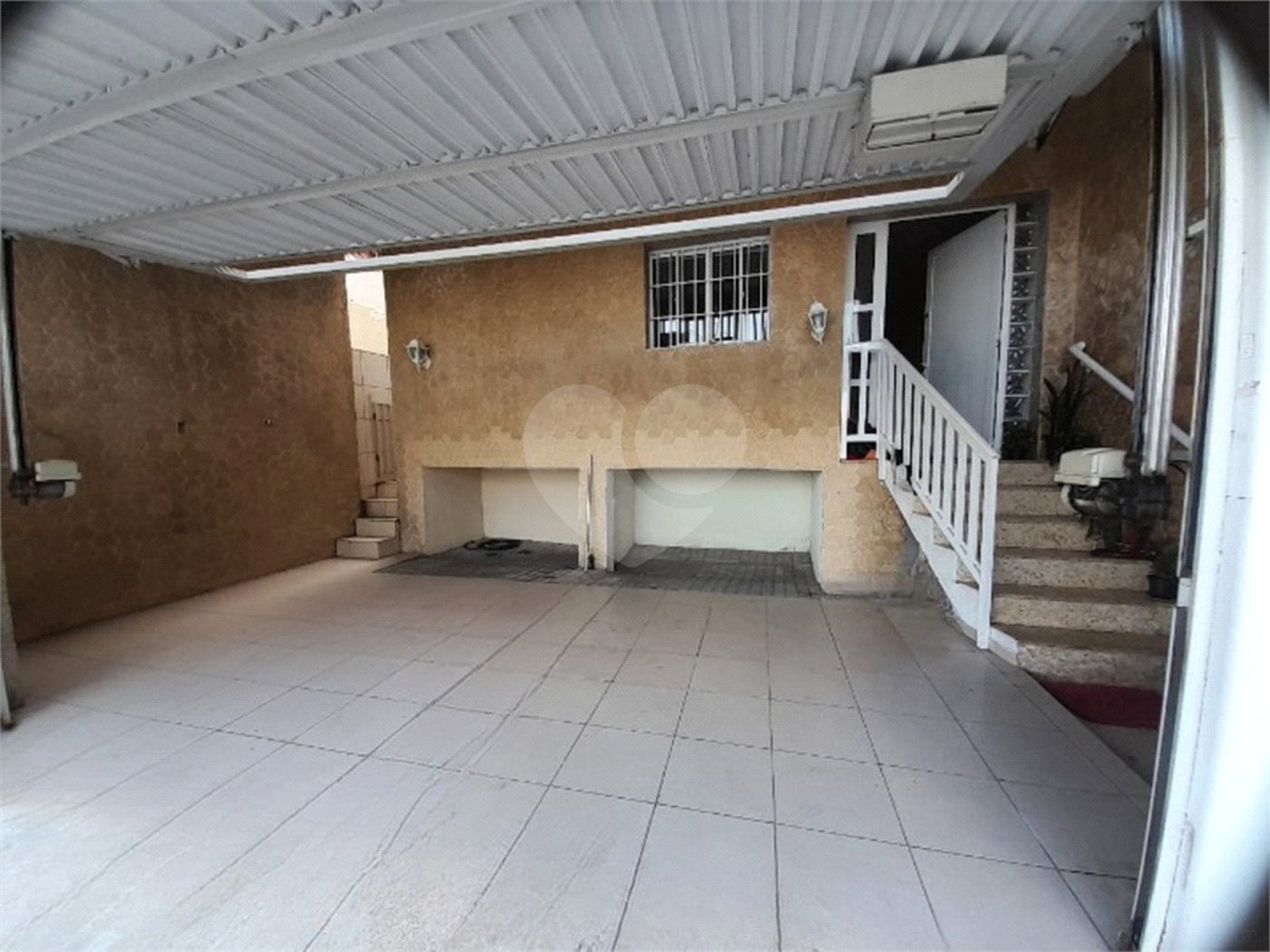 Sobrado à venda com 3 quartos, sendo 1 suíte,  em Saúde, São Paulo, SP