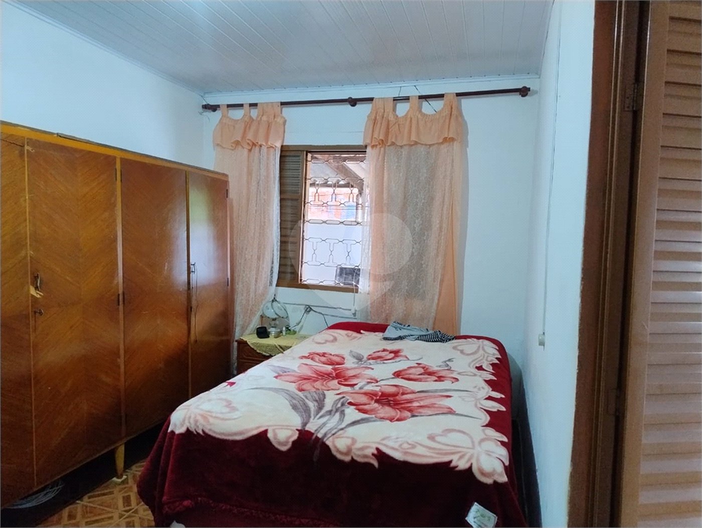 Casa à venda com 6 quartos em Jardim Maricota, Itapetininga, SP