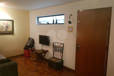 Sobrado à venda com 3 quartos em Granja Julieta, São Paulo, SP