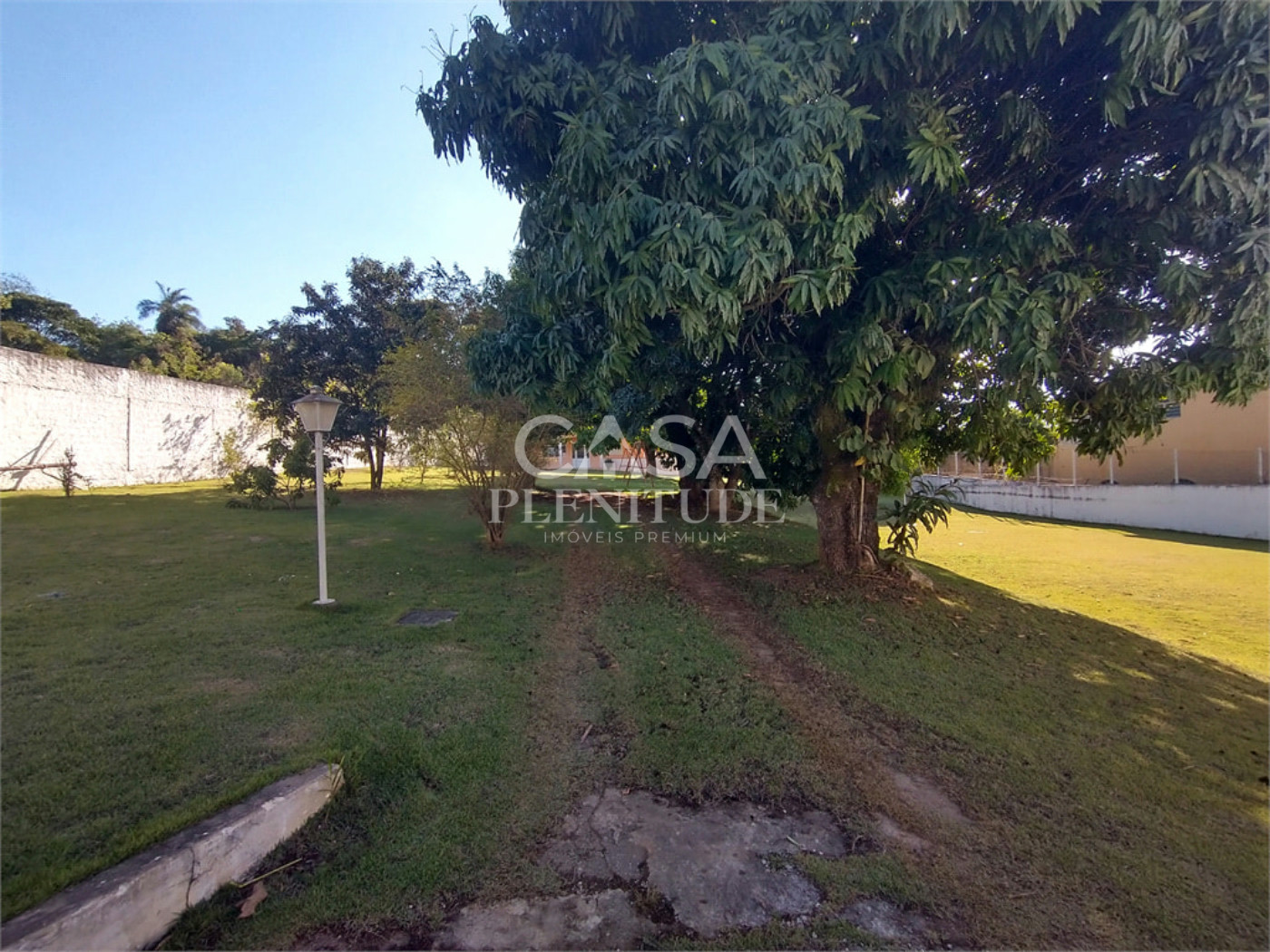 Chácara à venda com 5 quartos, sendo 1 suíte,  em Araçoiaba da Serra, SP