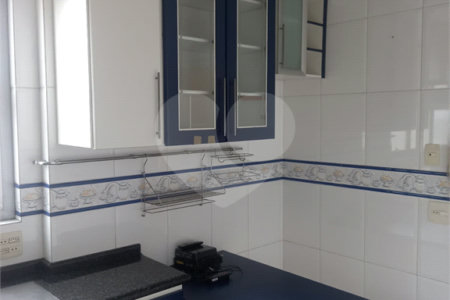 Apartamento à venda com 3 quartos, sendo 1 suíte, em Pinheiros, São Paulo, SP