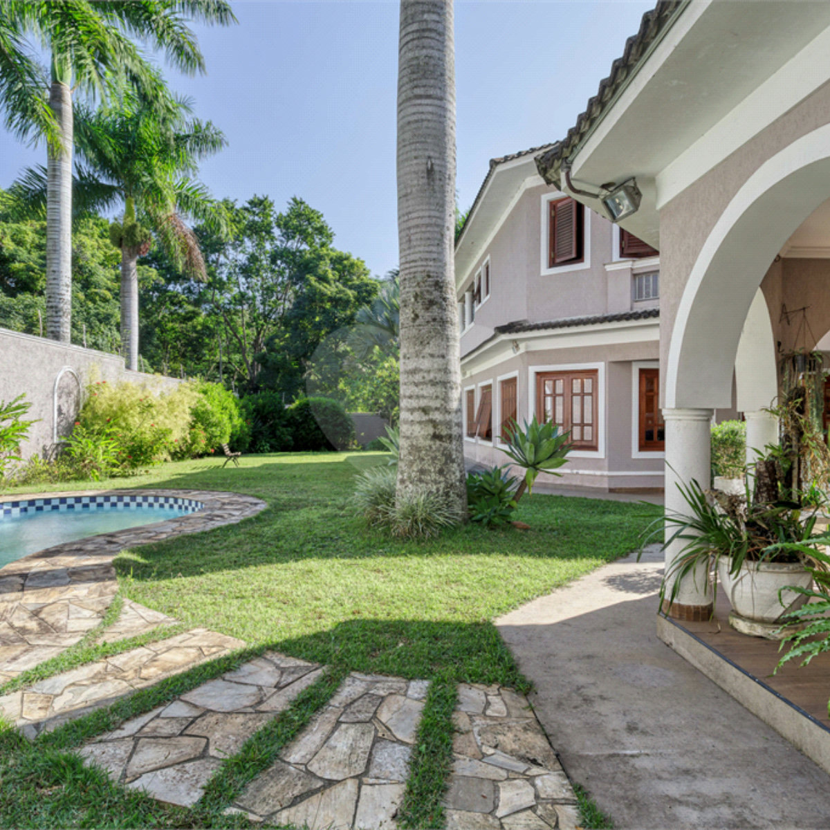 Casa à venda com 4 suítes em Interlagos, São Paulo, SP